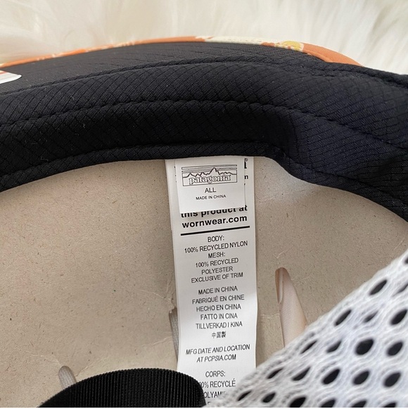 New with Tag Patagonia Women's Orange Duckbill Trucker one size hat - Picture 4 of 4